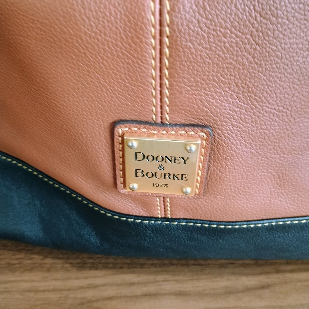 Dooney & Bourke Tan and Black Leather Hobo Bag - Picture 3 of 15